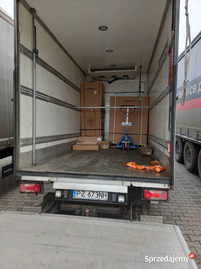 Auto z windą Poznań Usługi transportowe Paleciak