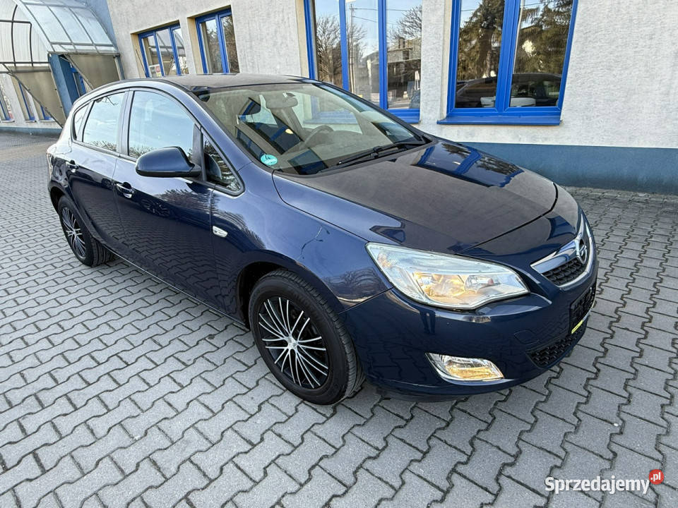 Opel Astra Opel Astra IV 14B 2011r Hatchback Sokołów Podlaski