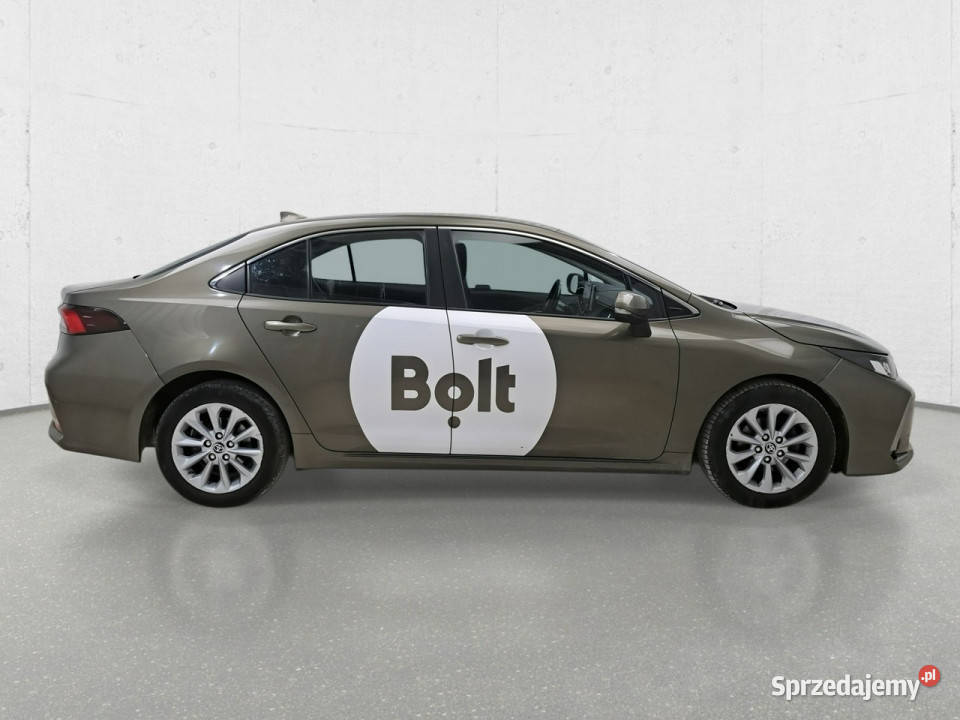 Toyota Corolla Seria E16 2012 Komorniki