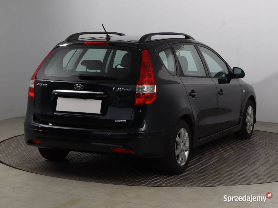 Hyundai i30 16 CRDi relingi dachowe dolnośląskie Bielany Wrocławskie