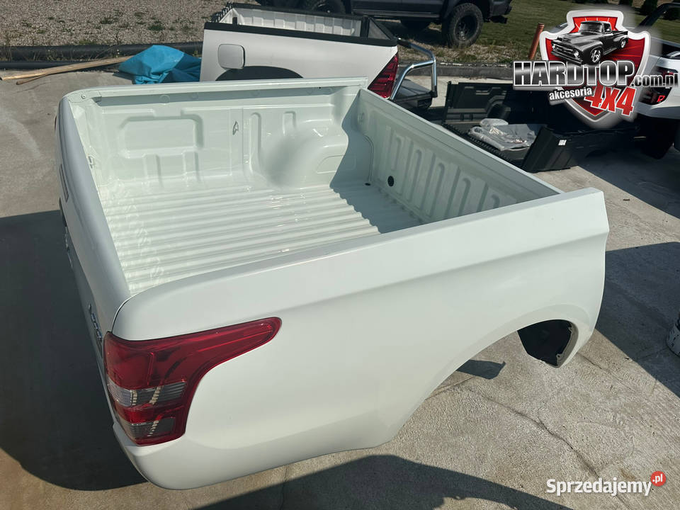 PAKA Skrzynia Ładunkowa Mitsubishi L200 DBC 2014 terenowe Pasłęk