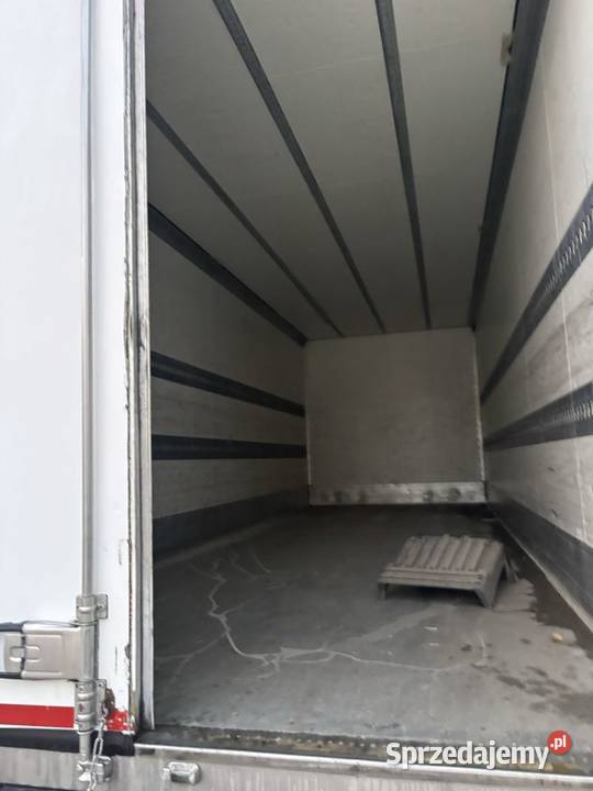 DAF CF65 220 KONTENER WINDA 18PALET 300KM Sobiesiernie