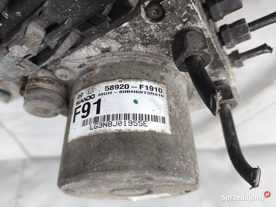 POMPA STEROWNIK ABS ESC KIA SPORTAGE IV 17 CRDI osobowe Radom sprzedam
