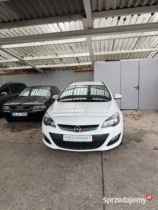 OPEL ASTRA J 14 2014 pełna historia serwisowa Gorzów Wielkopolski