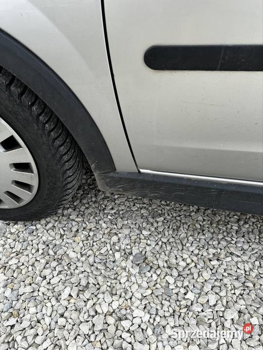 Opel Corsa szyberdach Głusiec