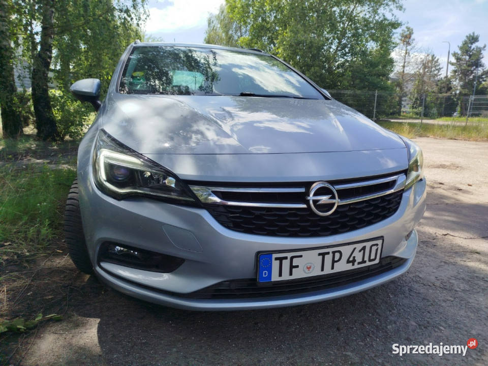 Opel Astra 2017r mały przebieq 6 biegów K VAT marża Toruń