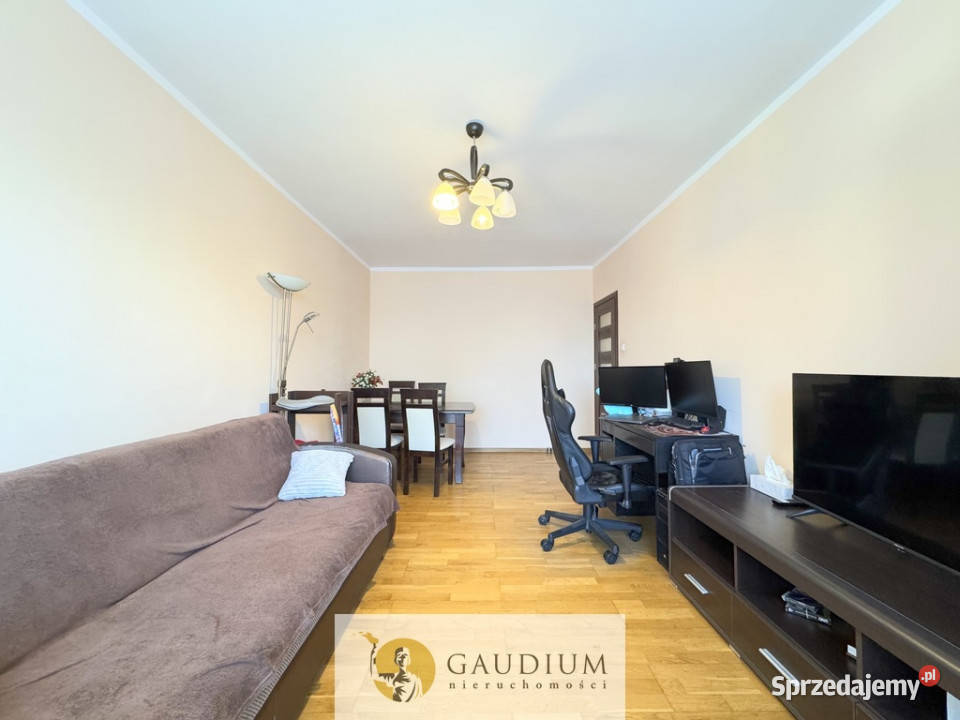 Mieszkanie 2 pokoje Wyzwolenia I Nowy Port Rok budowy 1976 Gdańsk