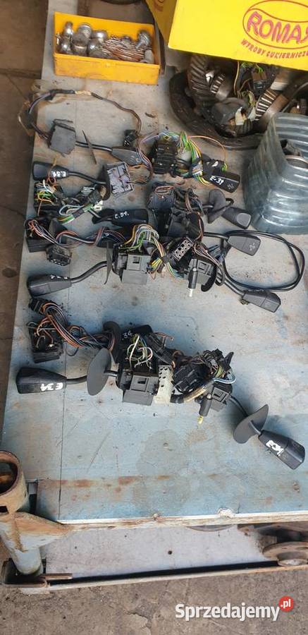 Manetki wycieraczek kierunków bmw e34 mazowieckie Łagów