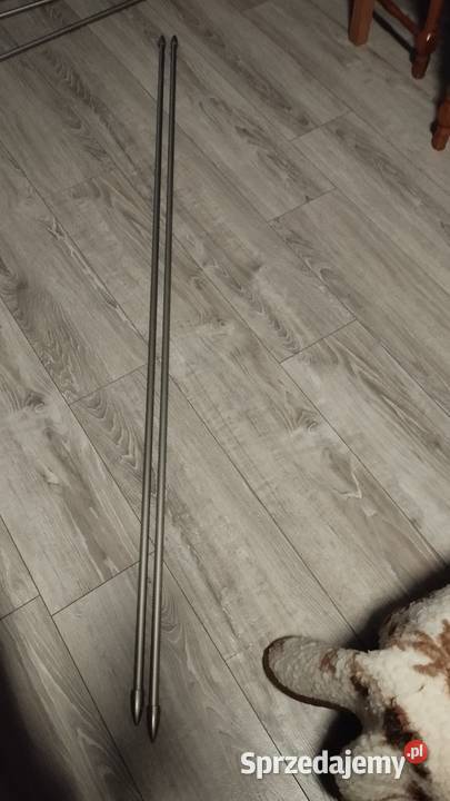 rurki karnisza z ozdobnymi zakończeniami Karnisze Poznań