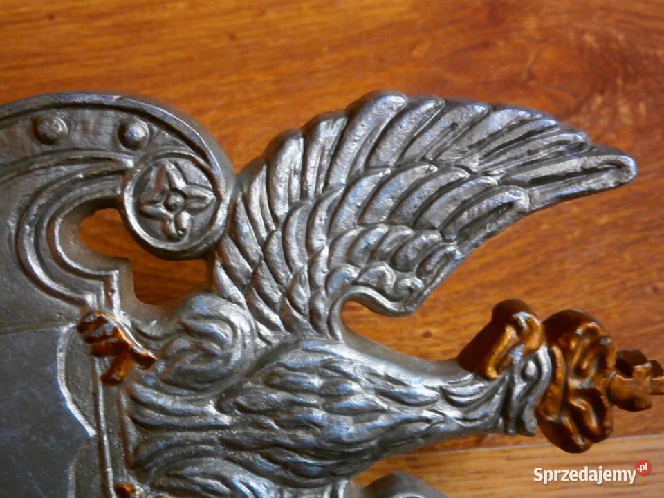 Orzeł w koronie z krzyżem wojskowy odlew