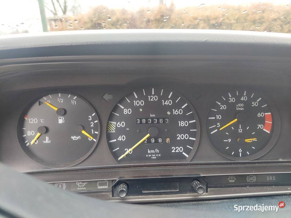 Mercedes Benz 190 czarny 190 Dorohucza sprzedam