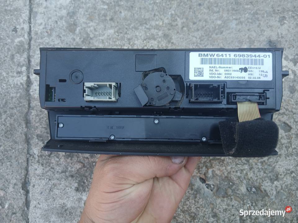 Panel nawiewu 6983944 BMW 3 E90 E91 E81 E87 osobowe Radłów