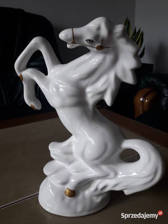 Porcelanowy koń Chodzież Janów Lubelski