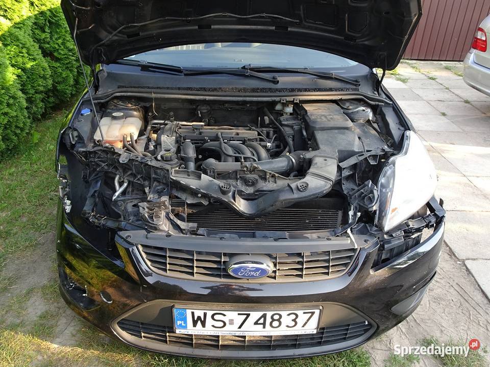 Ford Focus 16 benzyna 2008 sedan uszkodzony Siedlce