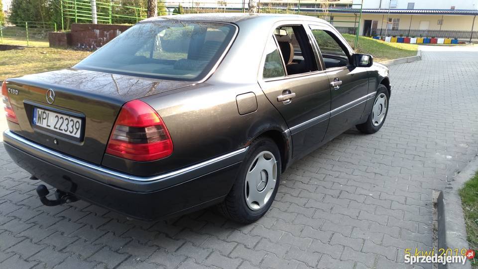 Sprzedam Mercedes C180 W202 1995r 18 L Benzyna garażowany mazowieckie Wyszogród