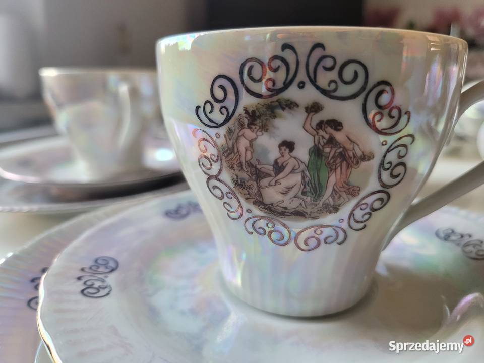 Przepiękny serwis kawowy 12 osób Jlmenau Komorów