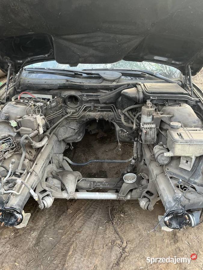 Sprzedam BMW e39 w całości na części Uniejów sprzedam