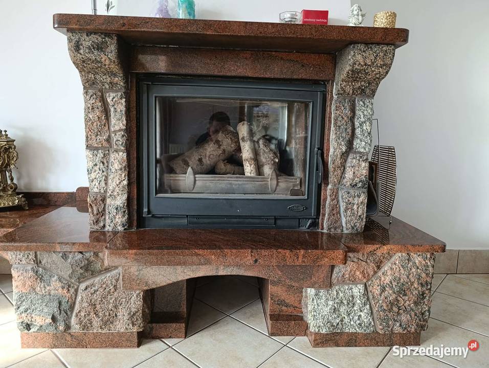 Sprzedam kominek z kamienia