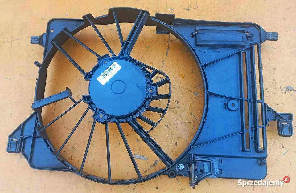 FORD FOCUS III 10 ECOBOOST 125 OBUDOWA Radom sprzedam