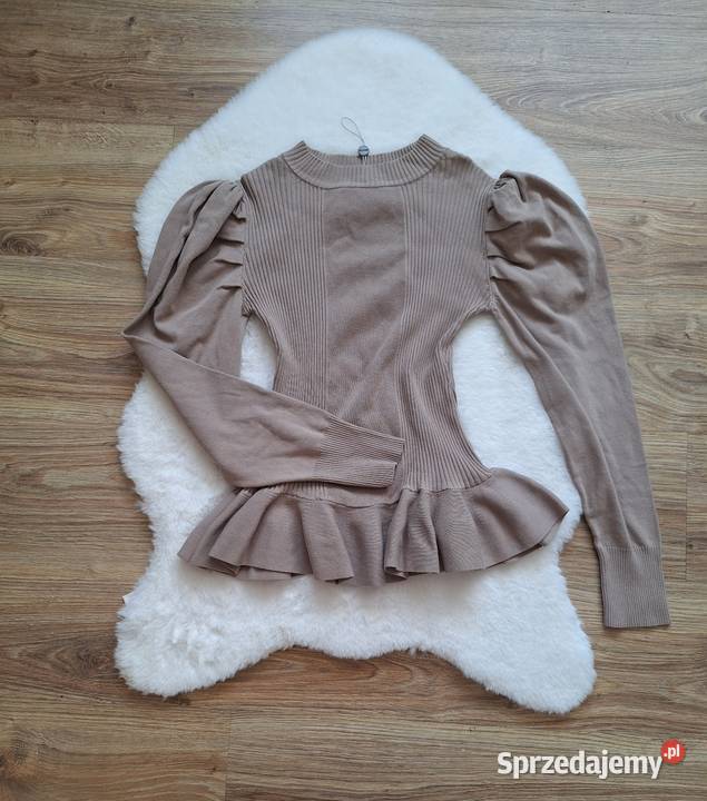 Śliczna prążkowana bluzka sweter elastyczna z Kraków sprzedam