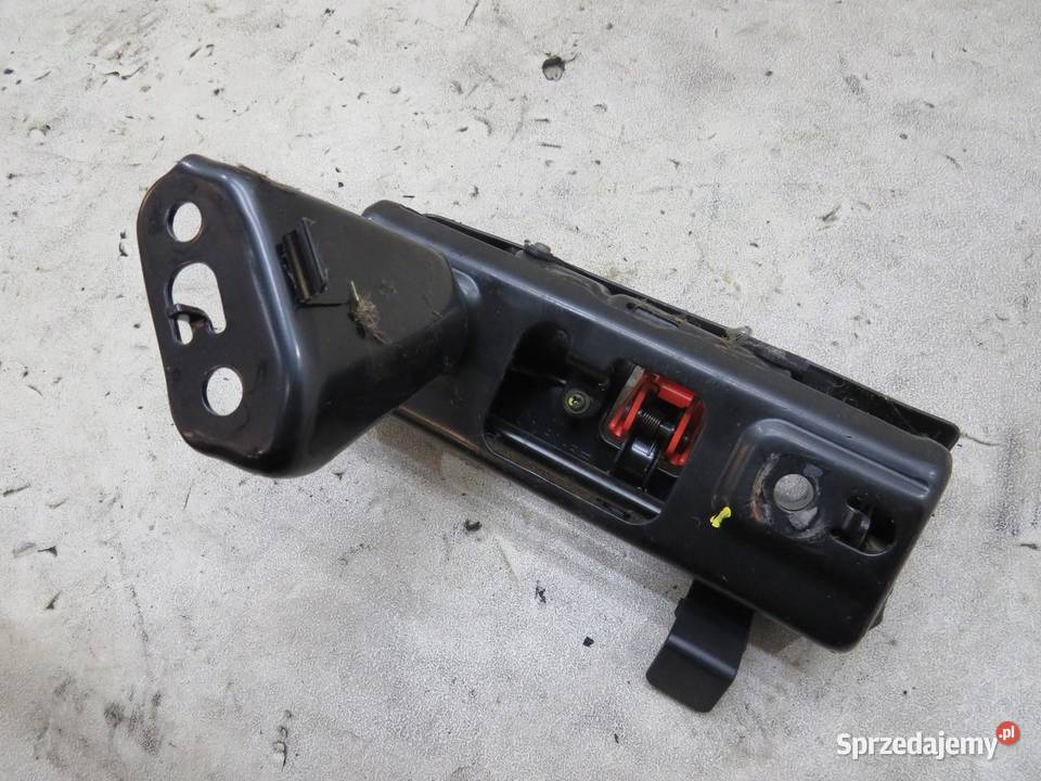 MOCOWANIE FOTELA PRAWE 3 RZĄD LAND CRUISER 120