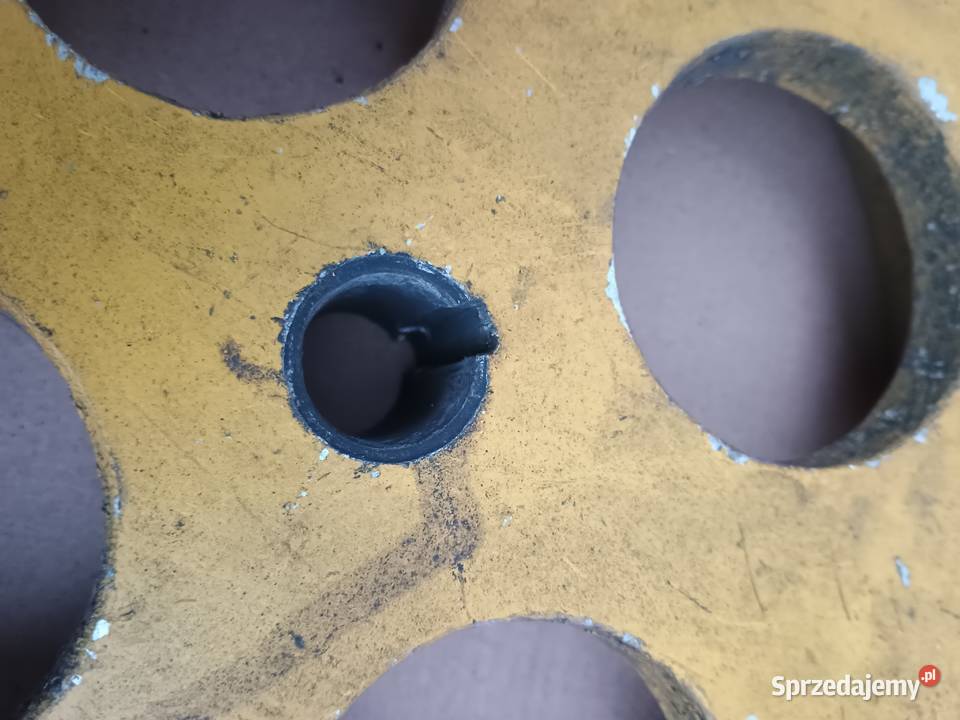 Koła pasowe sprężarki do maszyn Fi 255 mm 262 mm Chrzanów