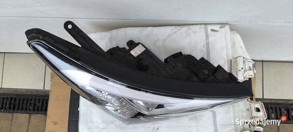 HYUNDAI SANTA FE III Lampa Prawa Łochów