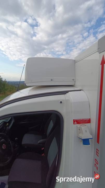 Fiat Doblo Samochód chłodnia Kontener Chłodniczy 719kg Laskowa