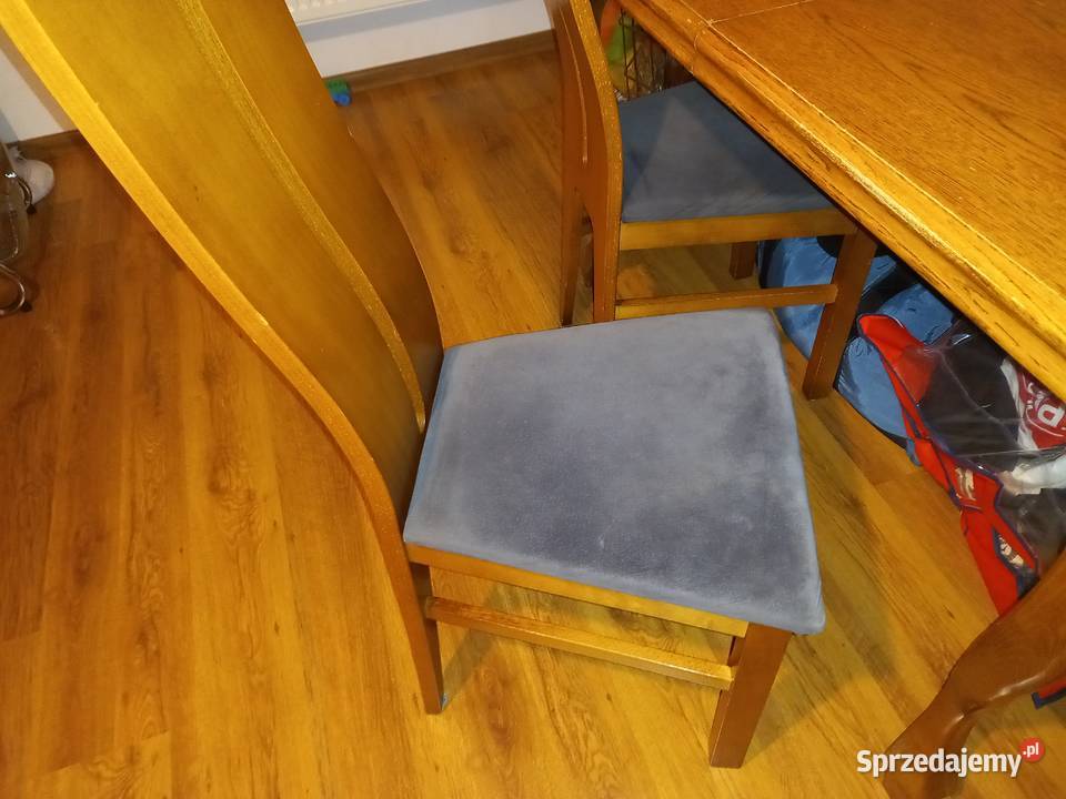 Stół z 4 krzesłami 139cm Mniów