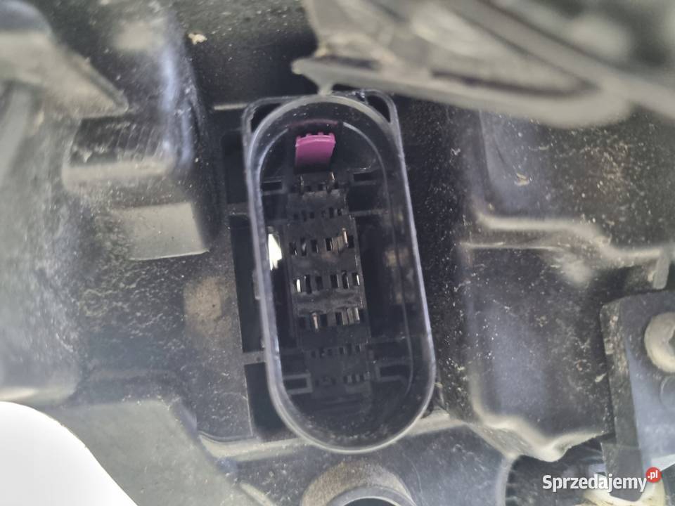 Volvo XC60 II 1723r PRZEDNIA LAMPA LEWA lewy Janów sprzedam