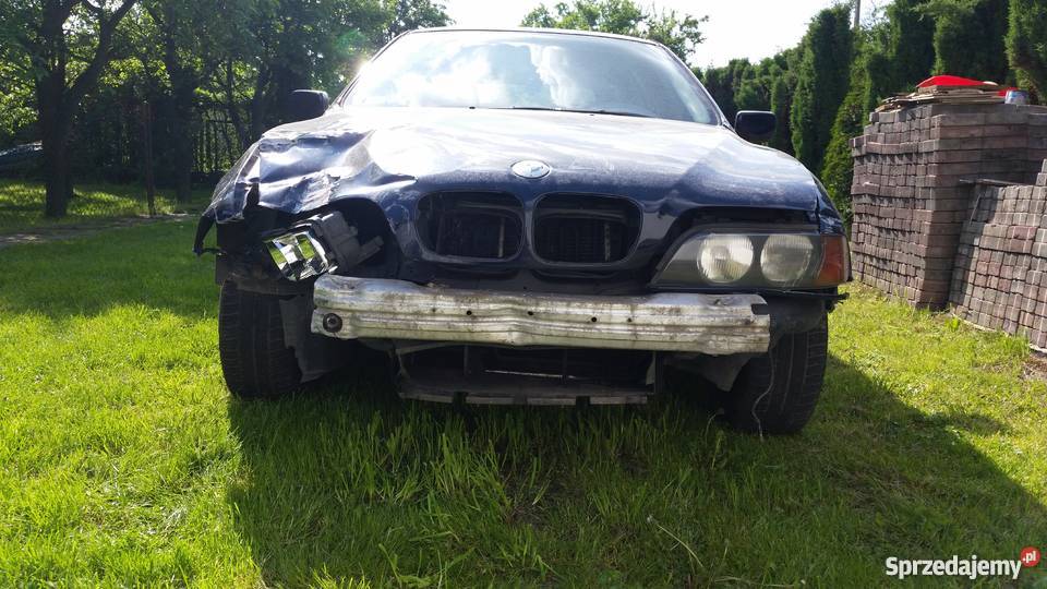 BMW e39 uszkodzone Starachowice