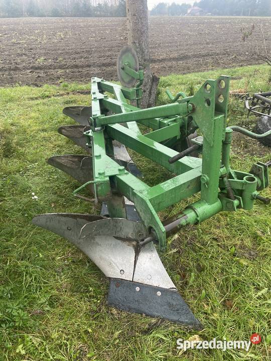 Pług Unia Grudziądz 4 skibowy Ziempniów