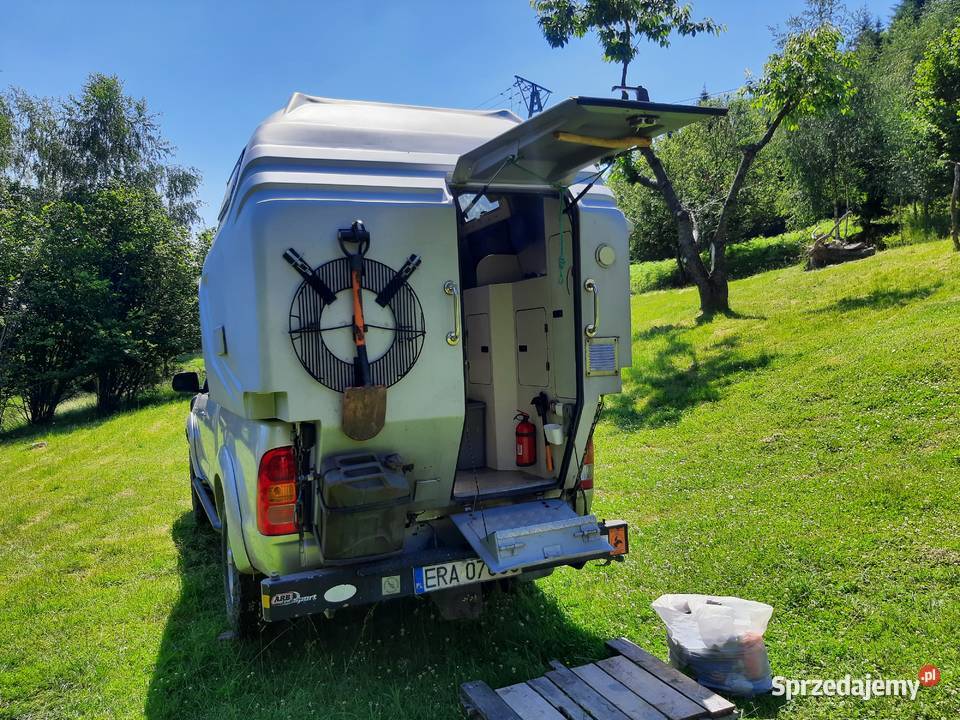Zabudowa wyprawowa kamperowa na pickupa Hilux łódzkie Radomsko