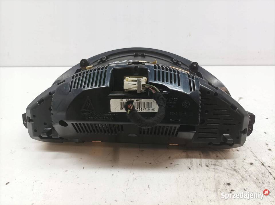 LICZNIK A2115405547 22 D 122 MercedesBenz Eklasa sprzedam