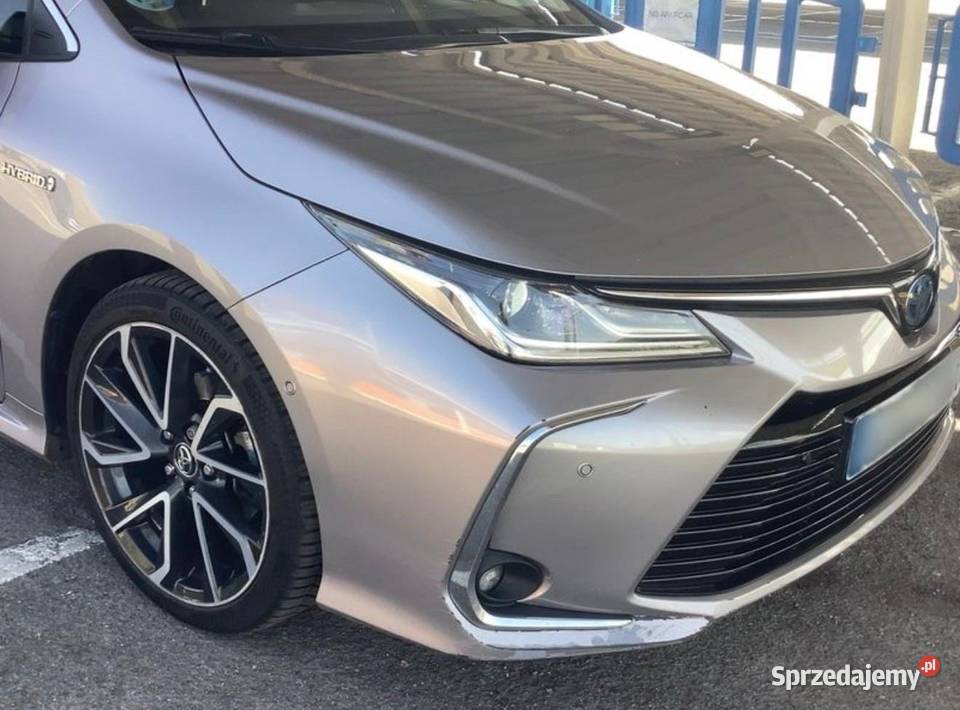 TOYOTA COROLLA 18 hybrid srebrny Toyota dolnośląskie Wrocław