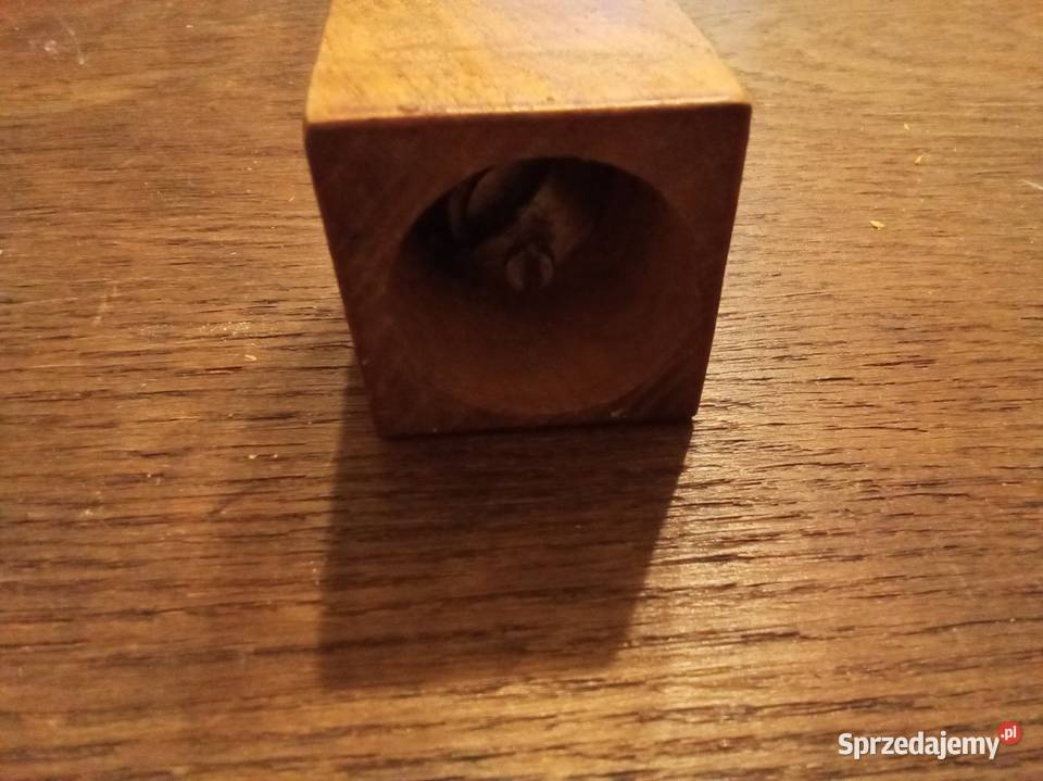 Młynek do pieprzu drewniany PRL mazowieckie Warszawa