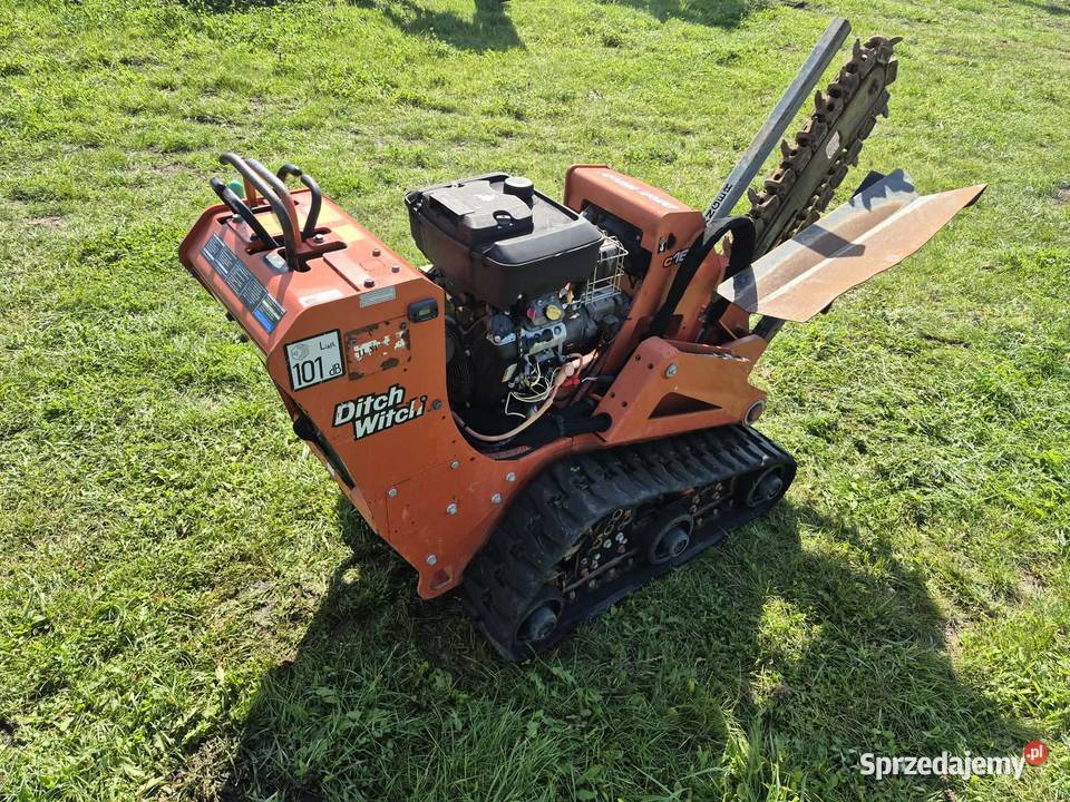 Koparka łańcuchowa Trencher Ditch Witch C16X pełny VAT mazowieckie Ciechanów