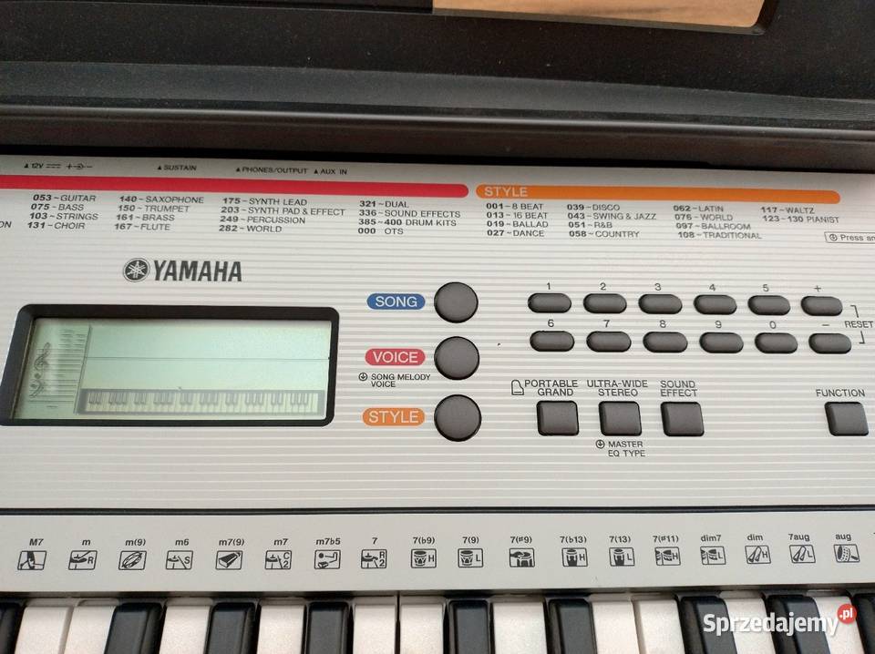Keyboard YAMAHA YPT-260