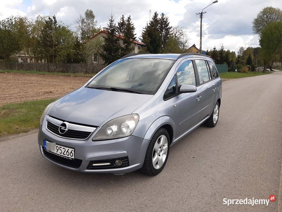 Opel Zafira B7 osobowa 1900cm3 Lubartów