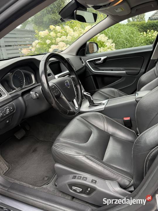 Volvo S60 T5 AWD Gdynia