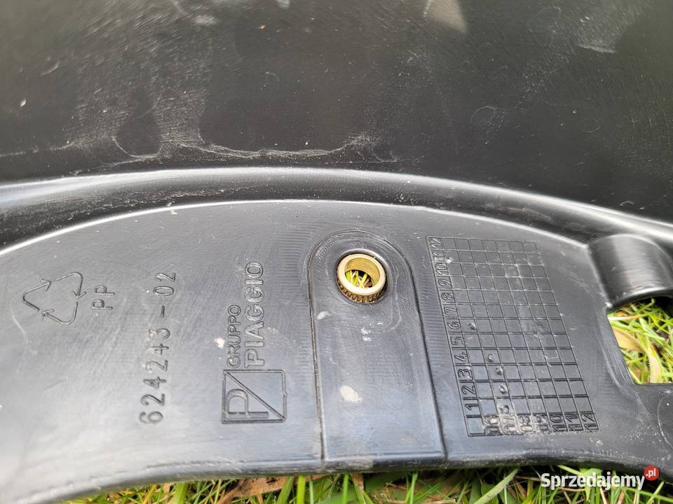 PIAGGIO X7 tunel wypelnienie oslona srodkowa Plastiki Piła sprzedam
