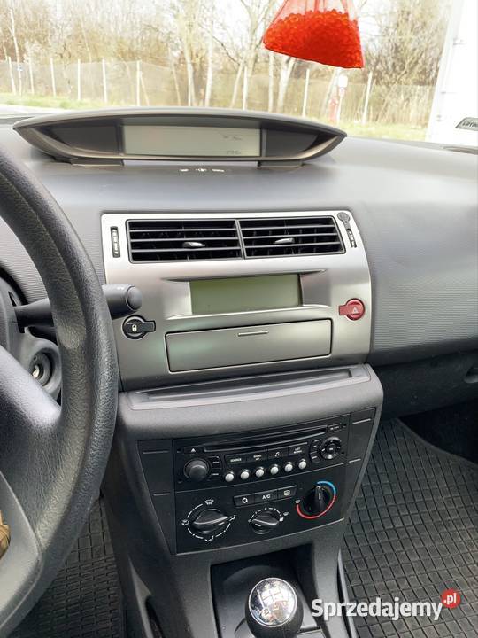 Citroen C4 2010 127 16 benz sprzedam
