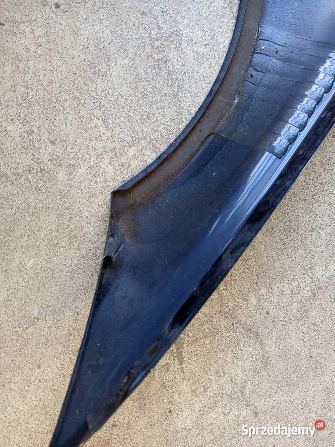 Błotnik lewy przód BMW 3 f303135 orginalny Rzeszów