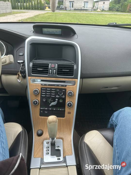 Volvo XC60 24 diesel 4x4 diesel sprzedam