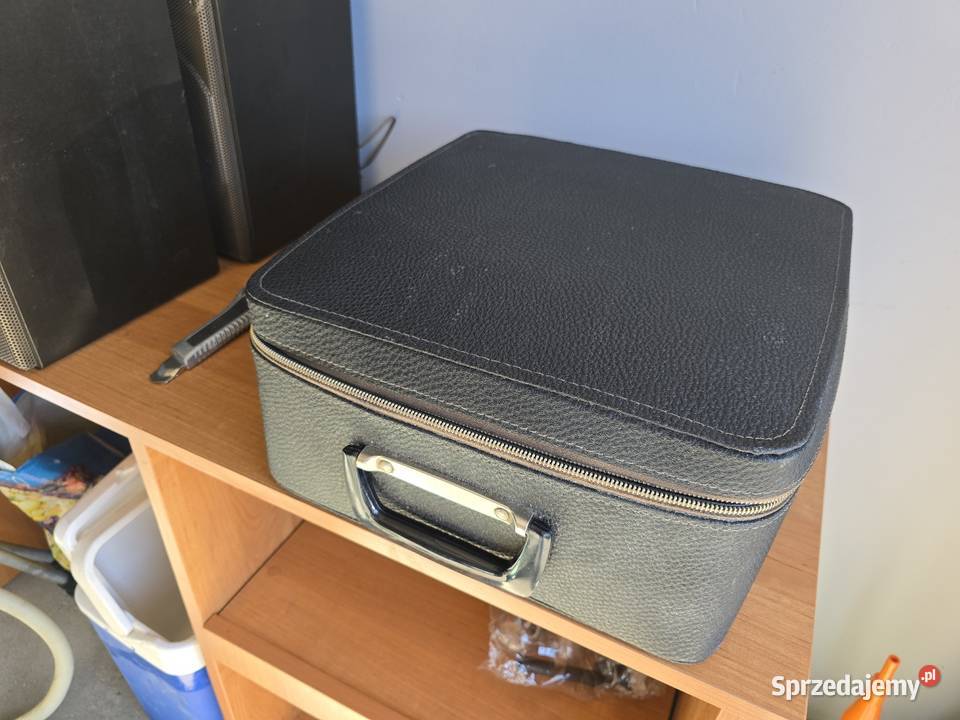 Maszyna do pisania Olympia Monica PRL Konin