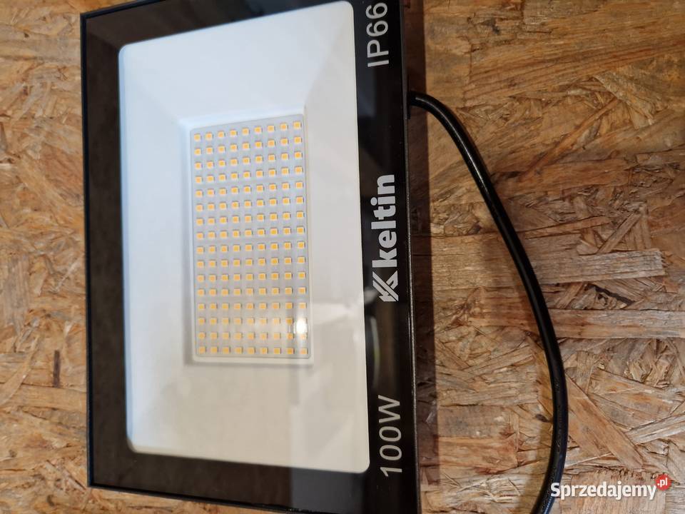 Naświetlacz LED 100W barwa biała ciepła 2700K
