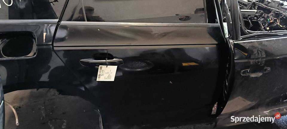 DRZWI PRAWE TYŁ AUDI A4 B9 LY9B KOMBI osobowe kujawsko-pomorskie Lipno sprzedam