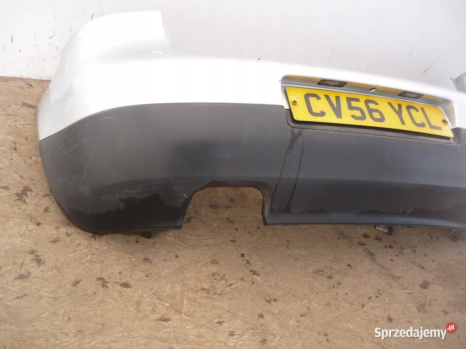 ZDERZAK TYŁ LA7W VW GOLF V Zbierkowo