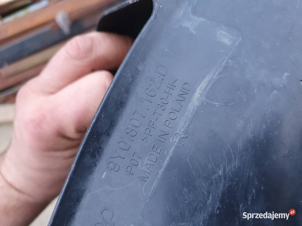 PORSCHE CAYENNE 3 III KIEROWNICA POWIETRZA PRAWA osobowe Międzychód