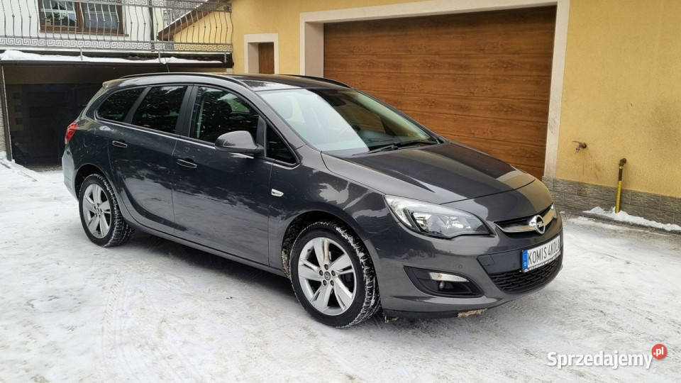 Opel Astra LIFT PółSkóry 14 Turbo GWARANCJA światła przeciwmgielne Astra